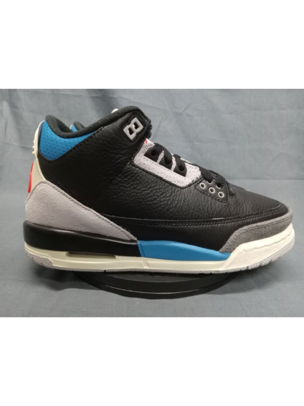 Nike Boys Air Jordan 3 Retro OG (GS) Sneakers Black Size 4 NEW NO BOX! - Picture 9 of 11